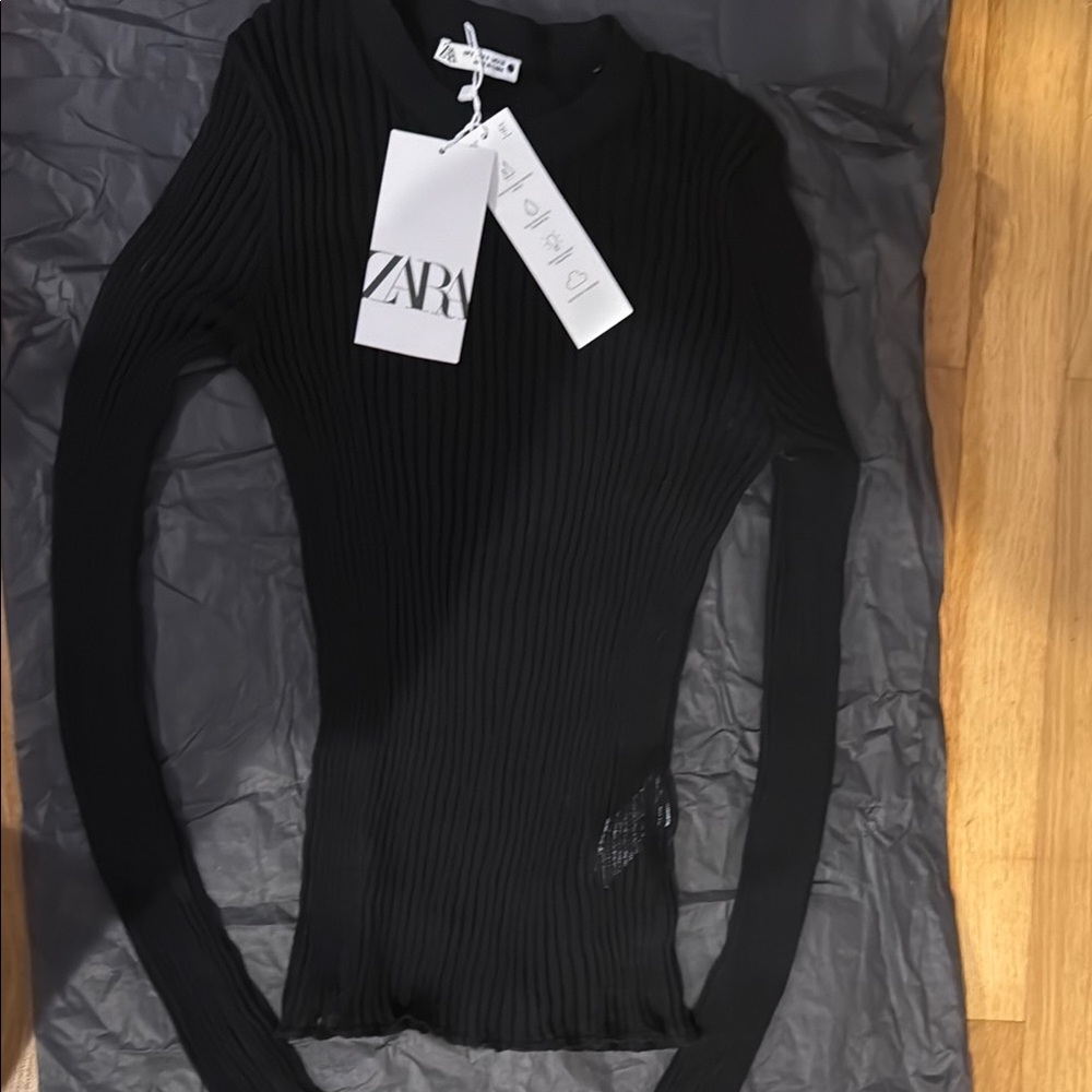 Zara Black Ribbed Long Sleeve Top